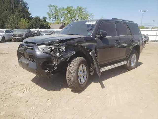 Toyota 4runner 2021г.