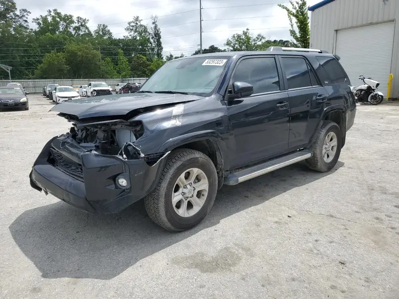 Toyota 4Runner 2022г.