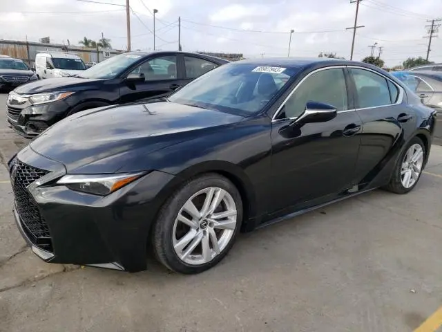 Lexus IS 2021г.