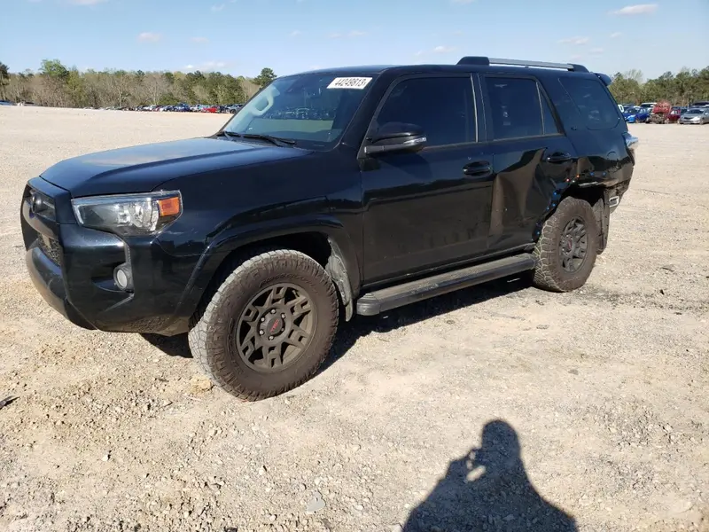 Toyota 4Runner 2020г.
