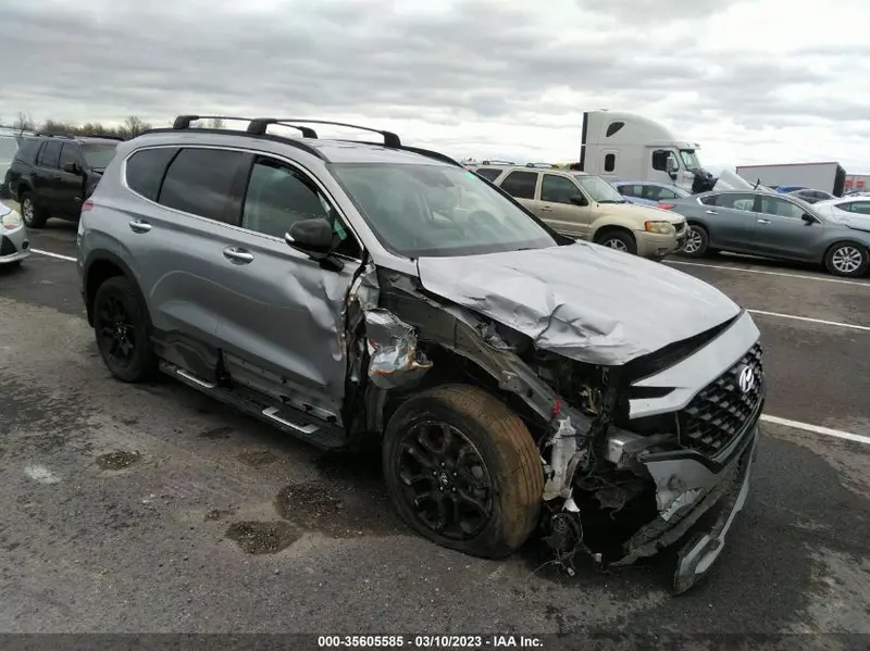 Hyundai Santa Fe 2022г.