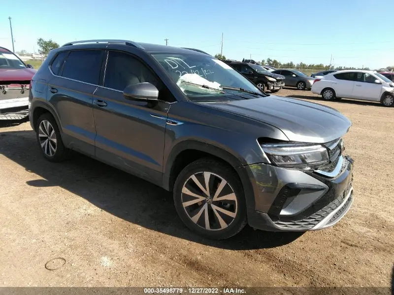 Volkswagen Taos 2022г.