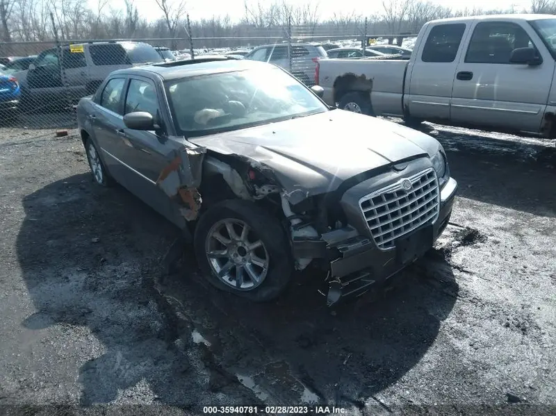 Chrysler 300 2008г.