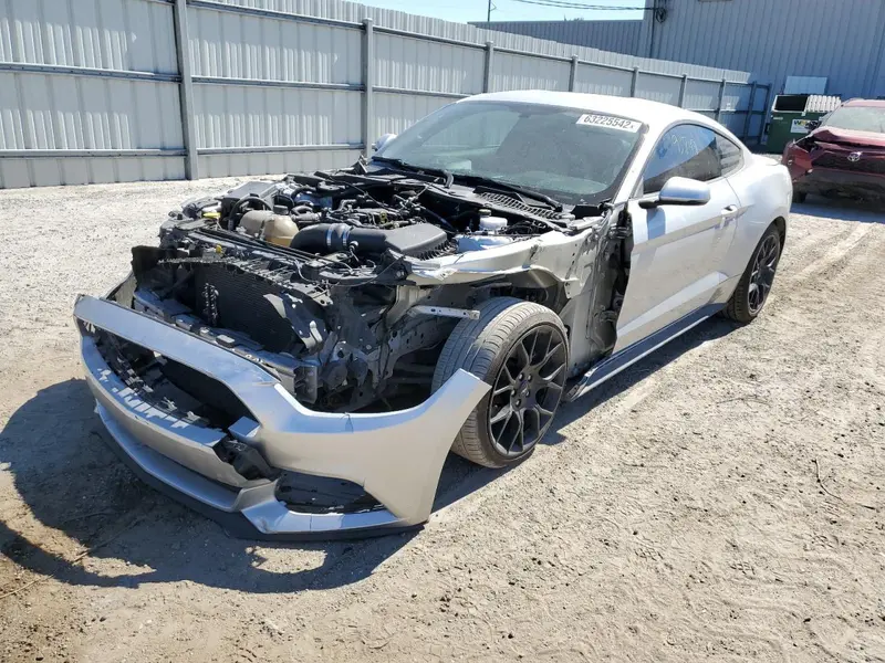 Ford Mustang 2016г.