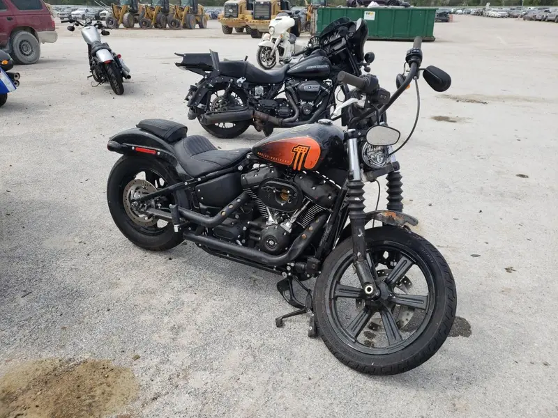 Harley-Davidson FXBBS / Street Bob 2022г.
