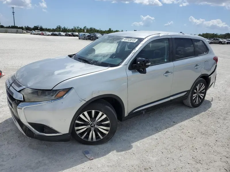 Mitsubishi Outlander 2020г.