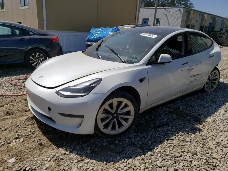 Tesla Model 3 2022г.