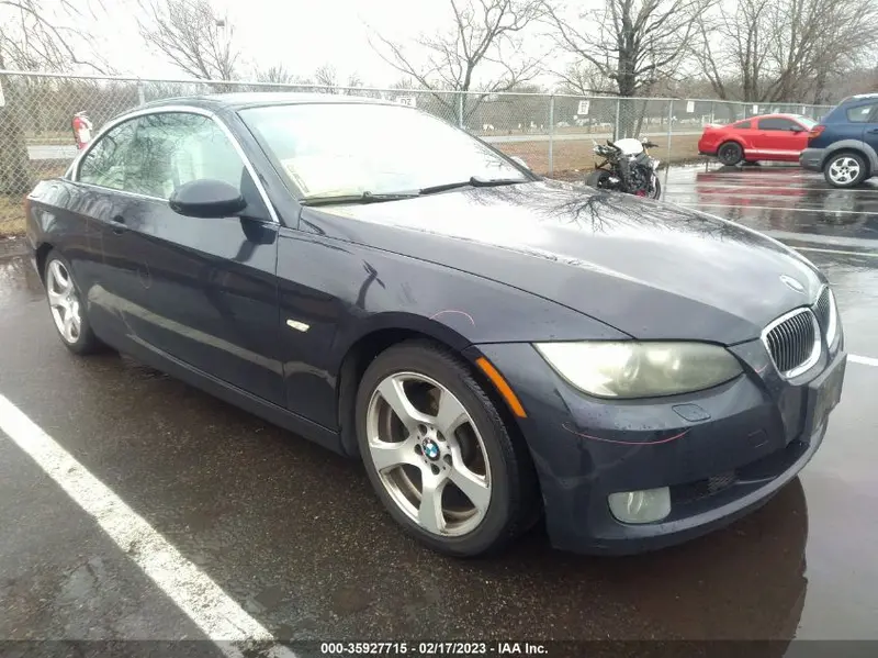 BMW 3 Series 2009г.