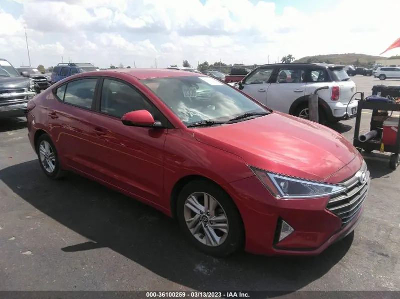 Hyundai Elantra 2019г.