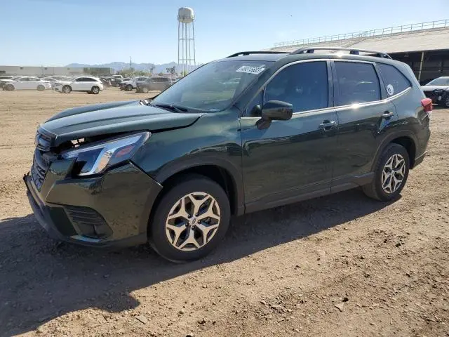 Subaru Forester 2022г.