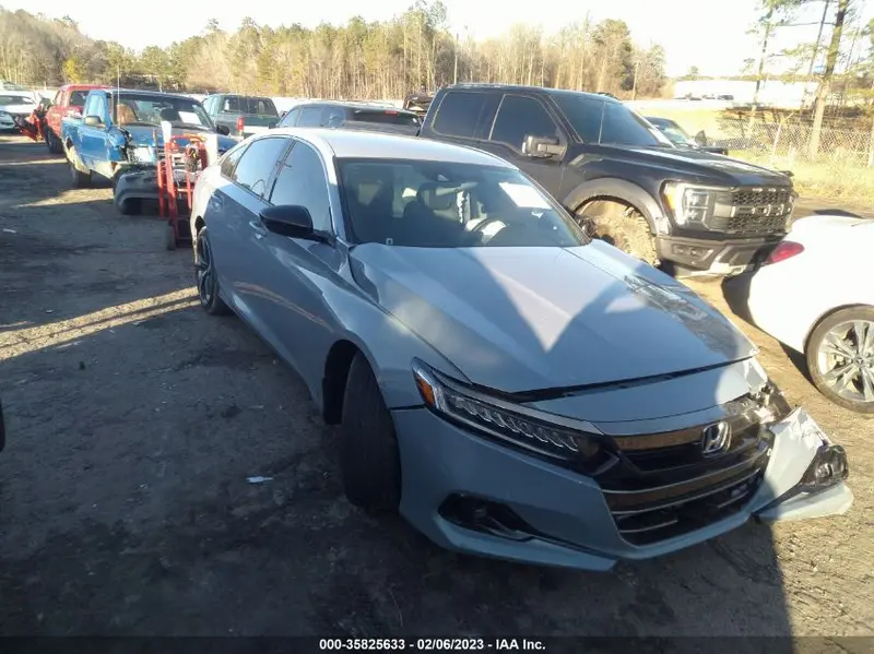 Honda Accord 2022г.