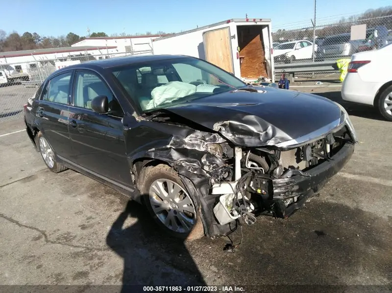 Toyota Avalon 2012г.