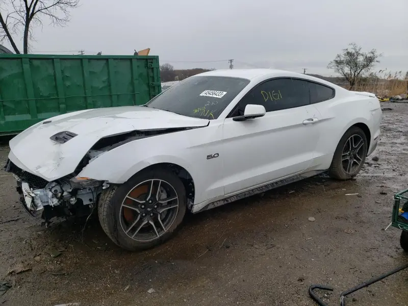 Ford Mustang 2021г.