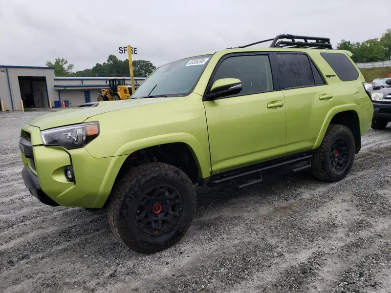 Toyota 4Runner 2022г.
