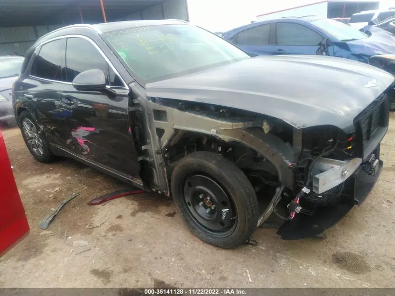 Genesis GV70 2022г.