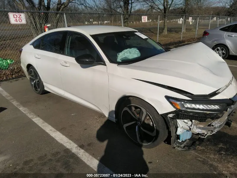 Honda Accord 2021г.