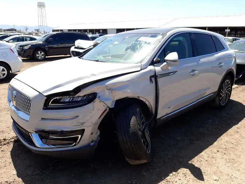 Lincoln Nautilus 2020г.