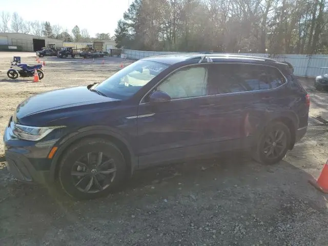 Volkswagen Tiguan 2022г.