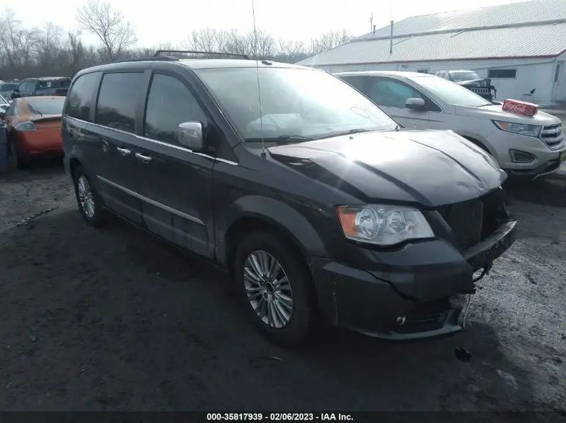 Chrysler Town & Country 2011г.