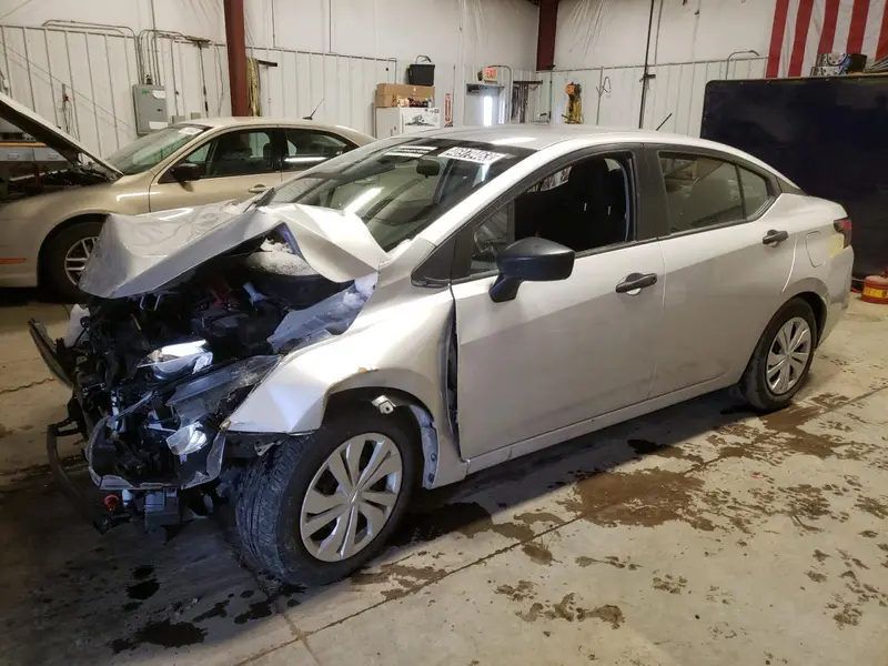 Nissan Versa 2020г.