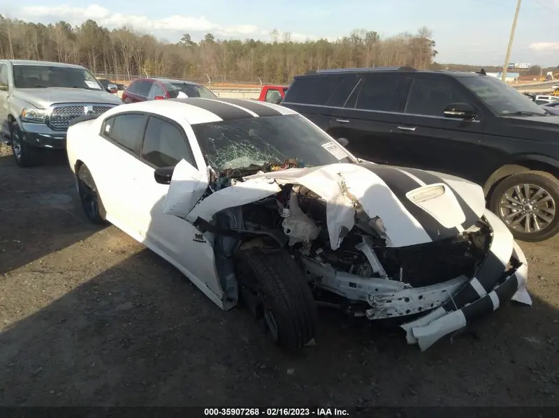 Dodge Charger 2020г.