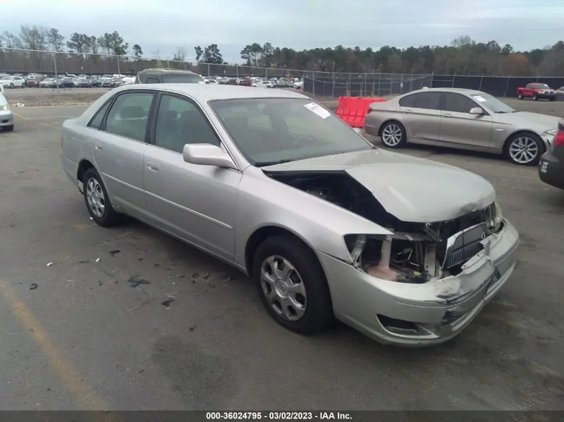 Toyota Avalon 2002г.