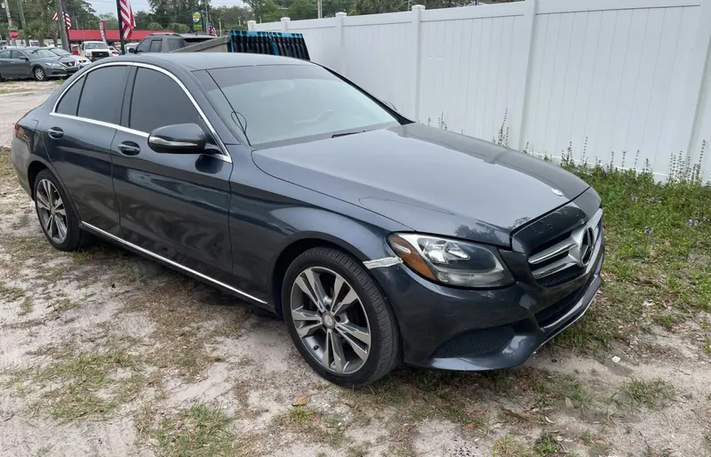 Mercedes-Benz C-Class 2015г.