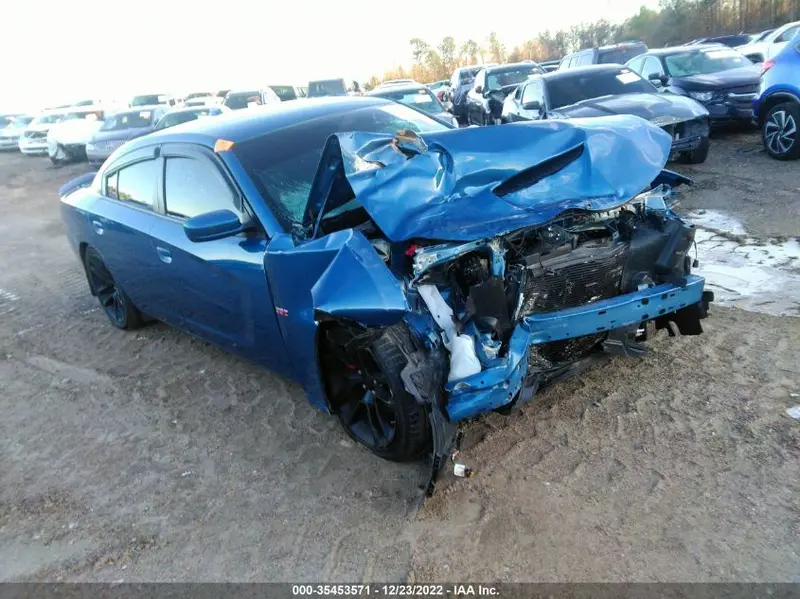 Dodge Charger 2020г.