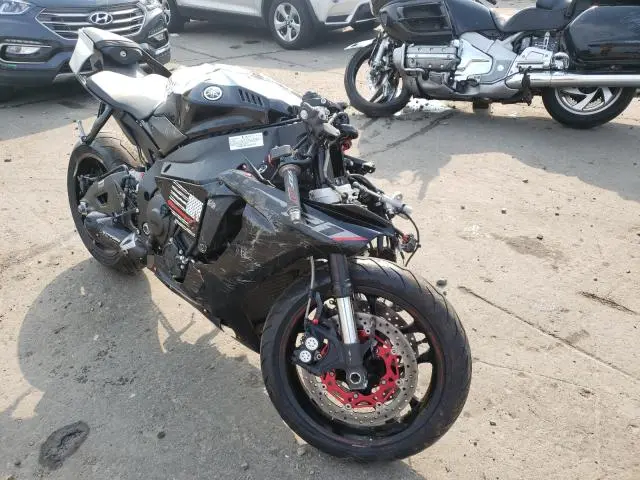 Yamaha YZFR1 2018г.