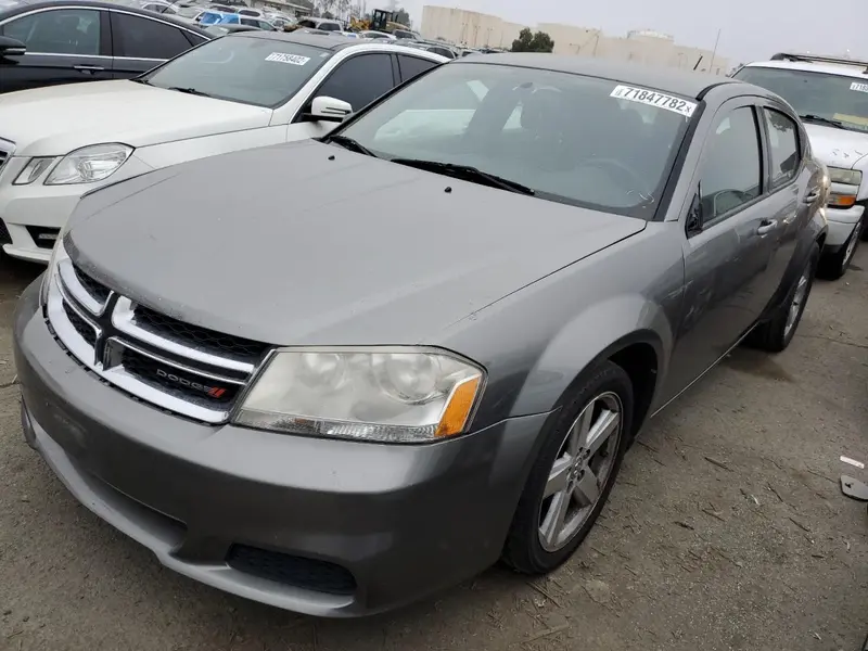 Dodge Avenger 2012г.