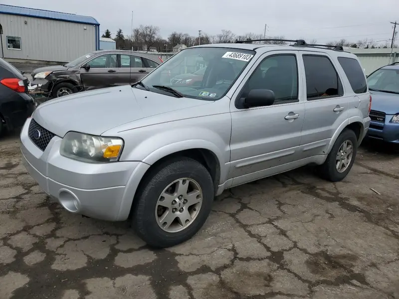 Ford Escape 2005г.