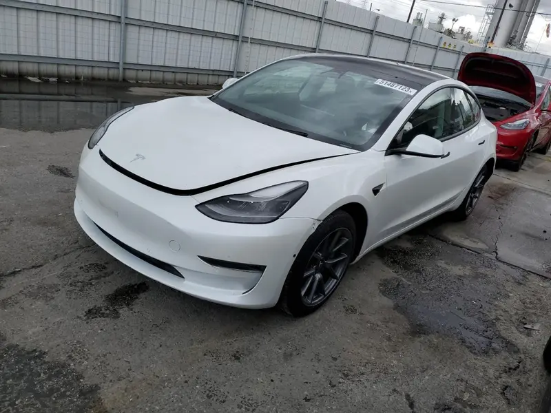 Tesla Model 3 2021г.