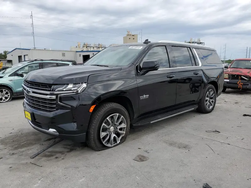 Chevrolet Suburban 2023г.