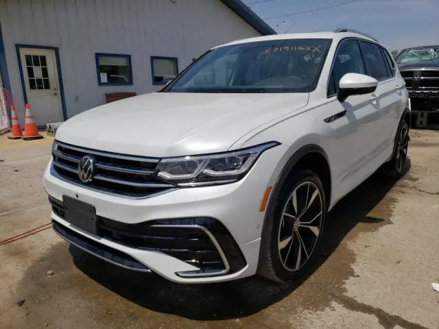Volkswagen Tiguan 2023г.