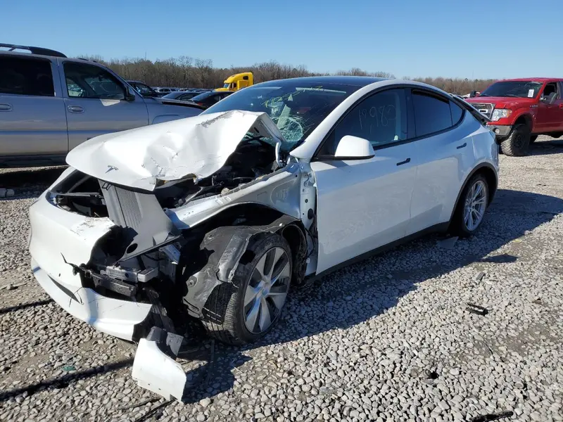 Tesla Model Y 2021г.