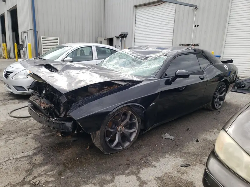 Dodge Challenger 2019г.