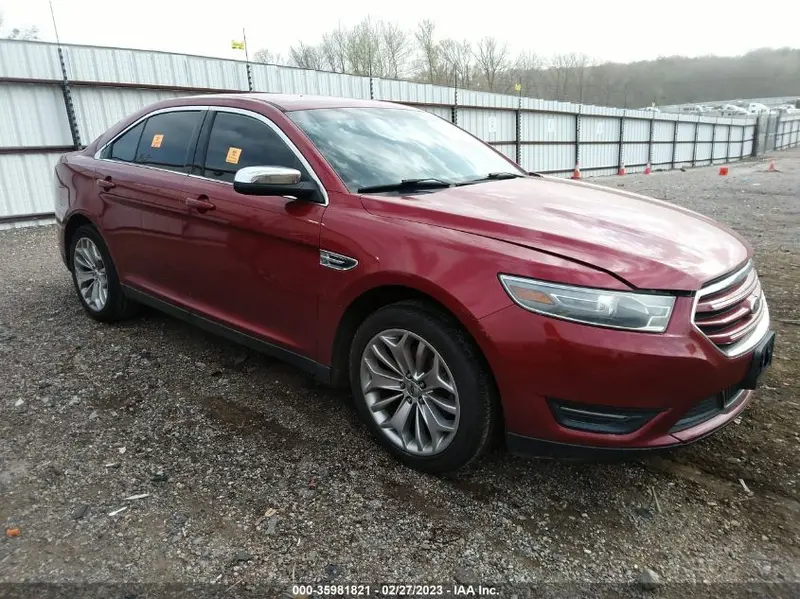 Ford Taurus 2013г.