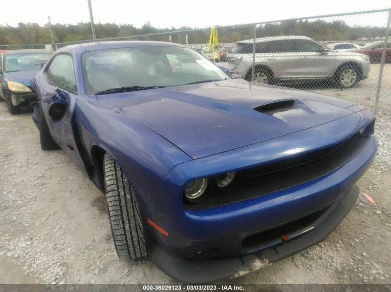 Dodge Challenger 2021г.