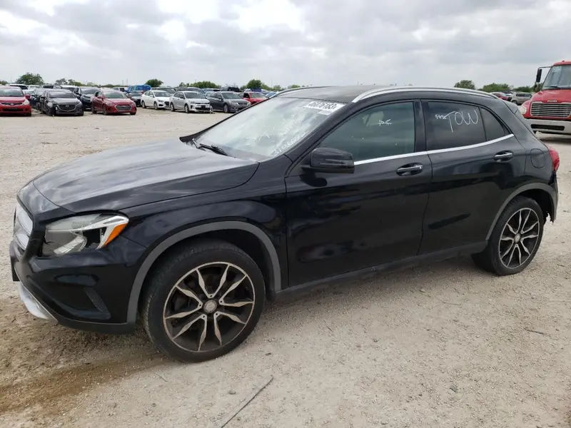 Mercedes-Benz GLA-Class 2015г.