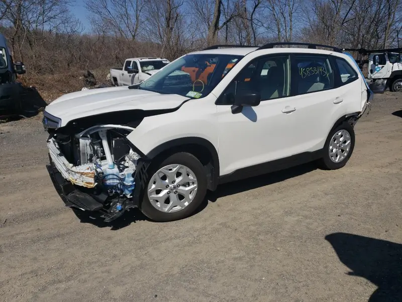 Subaru Forester 2021г.