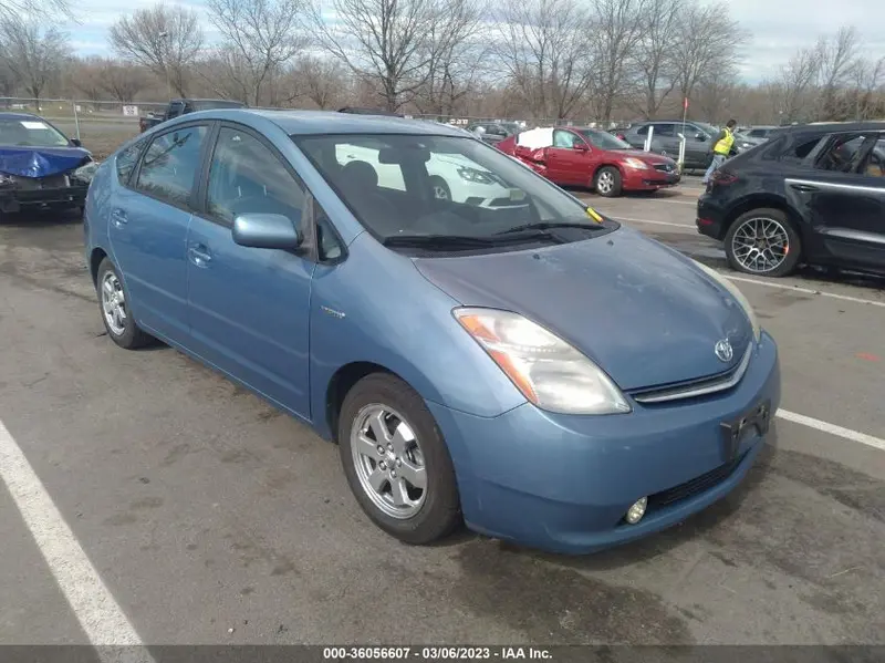 Toyota Prius 2006г.