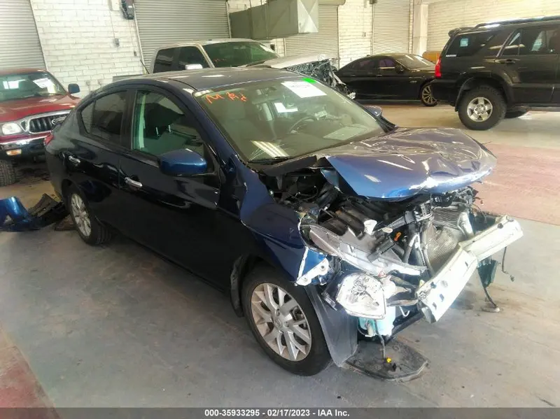 Nissan Versa 2019г.