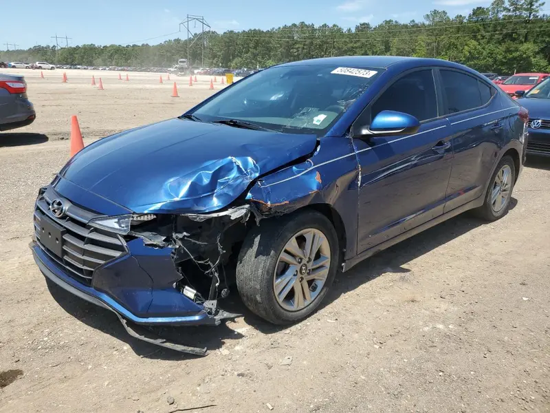 Hyundai Elantra 2019г.