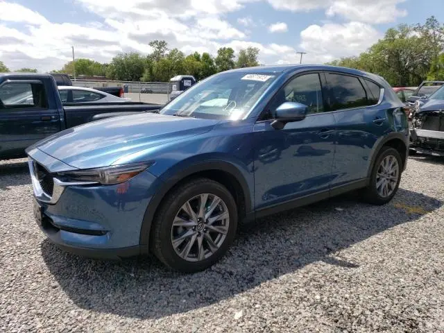 Mazda CX-5 2020г.