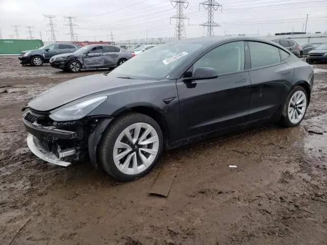 Tesla MODEL 3 2022г.