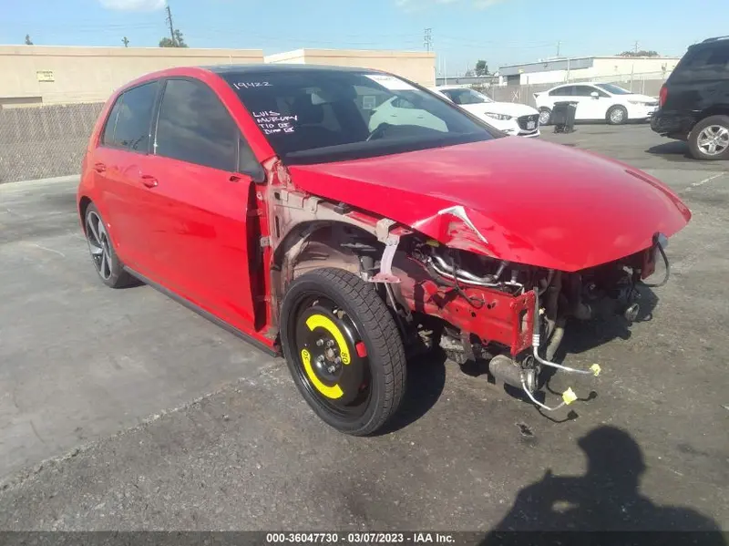 Volkswagen Golf GTI 2018г.