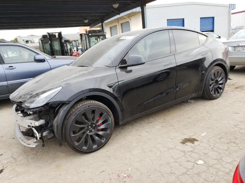 Tesla Model Y 2022г.