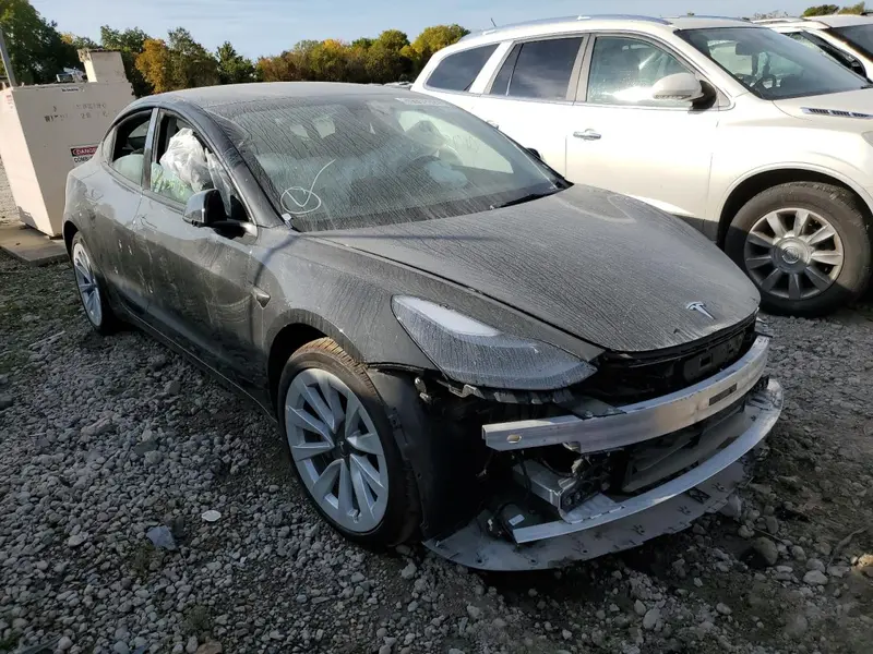 Tesla Model 3 2022г.