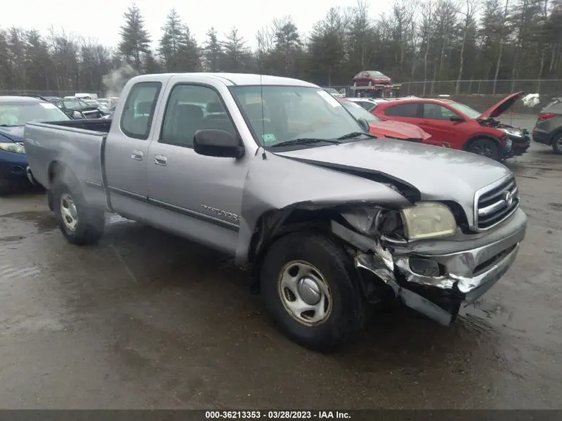 Toyota Tundra 2001г.