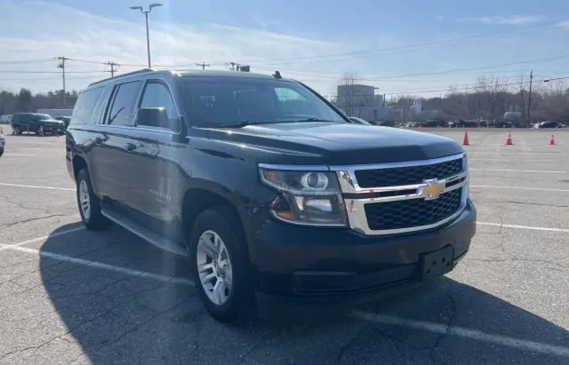 Chevrolet Suburban 2015г.